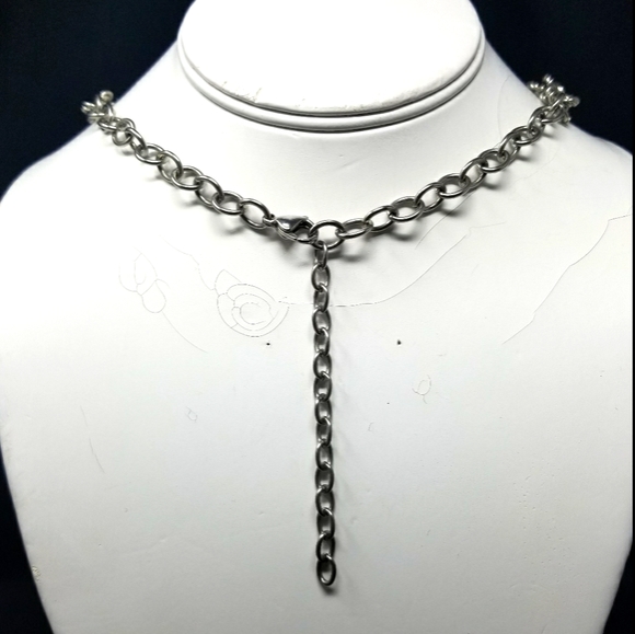 SILVER TONE RING BRACELET AND NECKLACE - Picture 2 of 8
